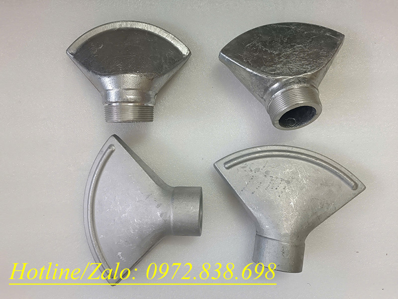 Béc mỏ vịt xe phun nước rửa đường