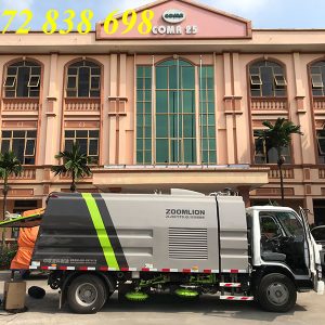 xe quét đường hút bụi isuzu 5 khối