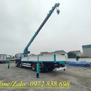 Chenglong H5 gắn cẩu Hyundai 12 tấn