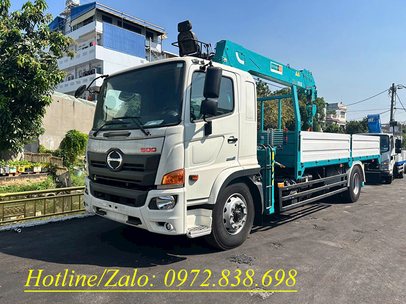 Xe 8 tấn Hino gắn cẩu Hyundai 6 tấn
