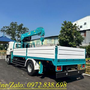Xe 8 tấn Hino 500 gắn cẩu Hyundai 6 tấn