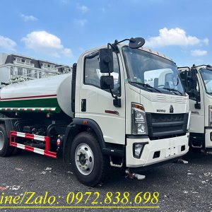 Xe phun nước rửa đường Howo 8 khối