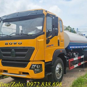 Xe phun nước rửa đường Howo 9 khối