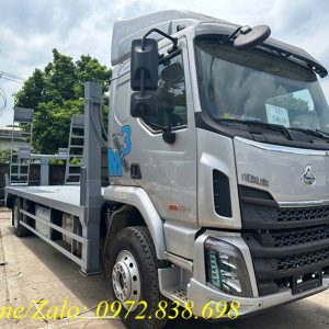 Chenglong M3 nâng đầu chở máy công trình
